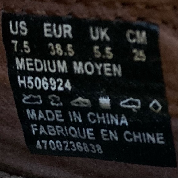 Hush Puppies Shoes - Picture 7 of 7